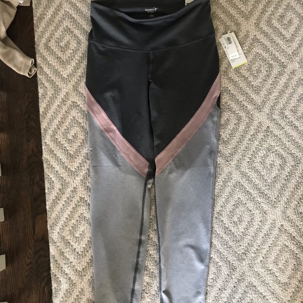 athletic leggings - Picture 1 of 1